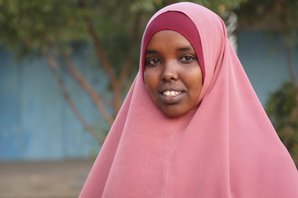 Amina Abdi Ali is one of the founders of the program Bar Ama Baro (Teach or Learn), based in Kismaayo. The program aims to ensure women both young and old have access to formal education.